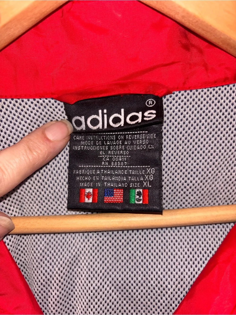Vintage Adidas Originals Trefoil Windbreaker Jacket Hooded Red Blue XL